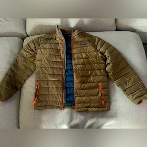 Patagonia puffer jacket
